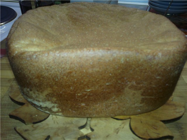 Pan de trigo y centeno con queso y hierbas provenzales