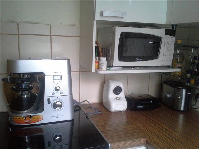 Kitchen machine Kenwood (2)