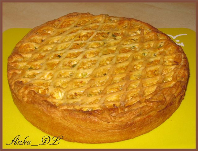 Greckie ciasto z kurczaka (Khoryatiki kotopita)