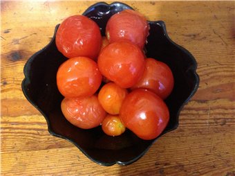 עגבניות מתוקות מוחמצות הכי חביבות