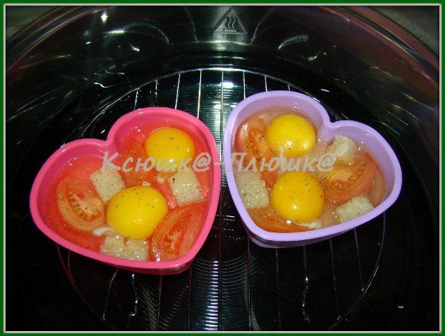 ביצים אפויות עם עגבנייה וגבינה (מותג 35128 airfryer)