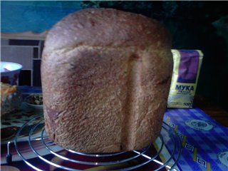 Uienbrood in een broodbakmachine