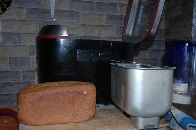 לחם שיפון סטוליצ'ני (יצרנית לחם)