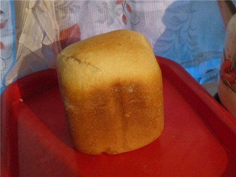 Rolsen RBM-1320. fehér kenyér