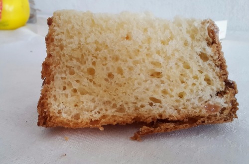 Ciasto wielkanocne według przepisu na włoską kolombę wielkanocną