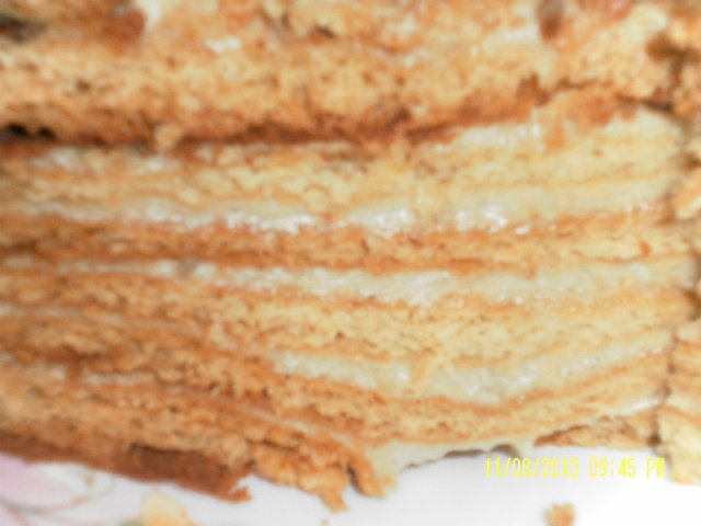 Honey cake from choux pastry