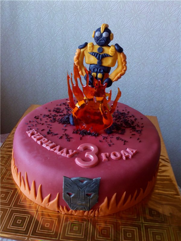 Cakes based on cartoons Transformers, Lego and other superheroes