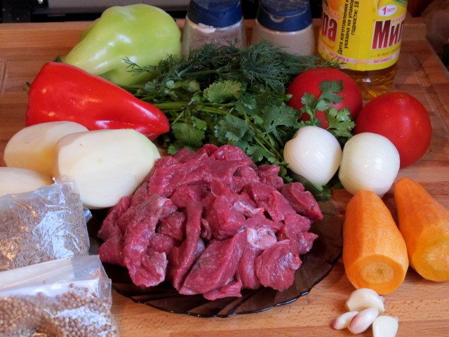 Narhangi - üzbég zöldséges pörkölt hússal (mesterkurzus)