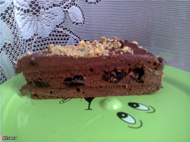 Ciasto ze śliwkami w czekoladzie na biszkopcie