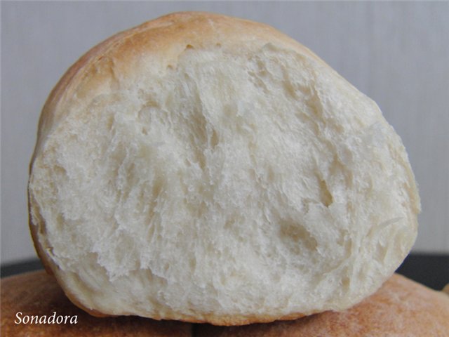 Chleb z ciasta parzonego (piekarnik)