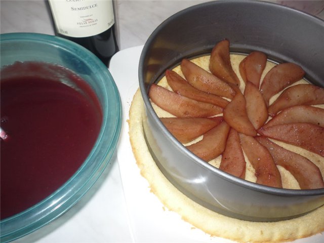 Mulled wine cake