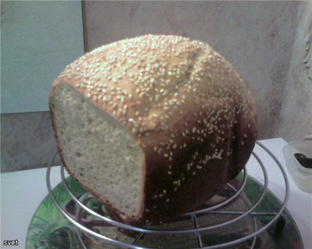 Sesame bread with honey and milk (bread maker)