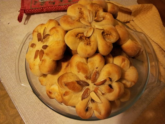 Flower buns