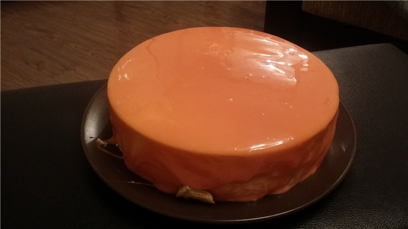 Honingmoussecake met gezouten karamel