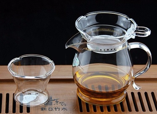 כלים לשתיית תה (ערכות תה וקפה, סמוברים)