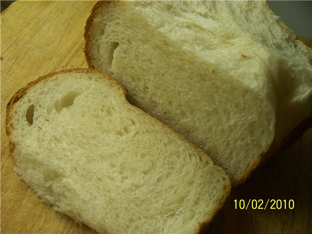 خبز هوكايدو بالحليب الياباني (فرن)