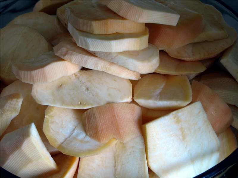 Turnip and kohlrabi chips
