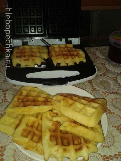 Waffles sueltos con leche condensada
