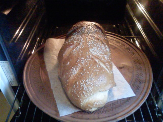 خبز القمح الجاودار الرمادي مع الخميرة السائلة (الفرن)
