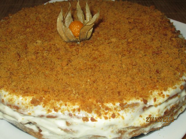 Winter honey cake