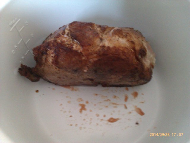 Asado de cerdo franco con cerveza oscura y salsa de pan