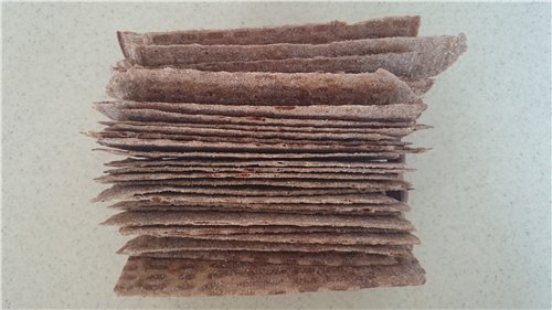 Wheat-rye crisps or fincrisps in a waffle iron for thin waffles