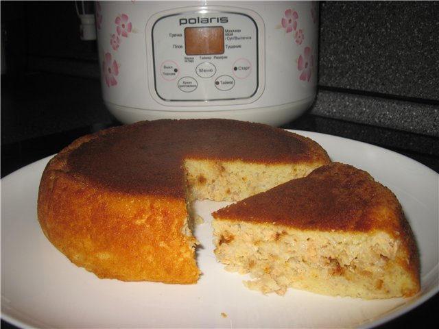 Pie with canned pink salmon (Multicooker Polaris PMC 0508)