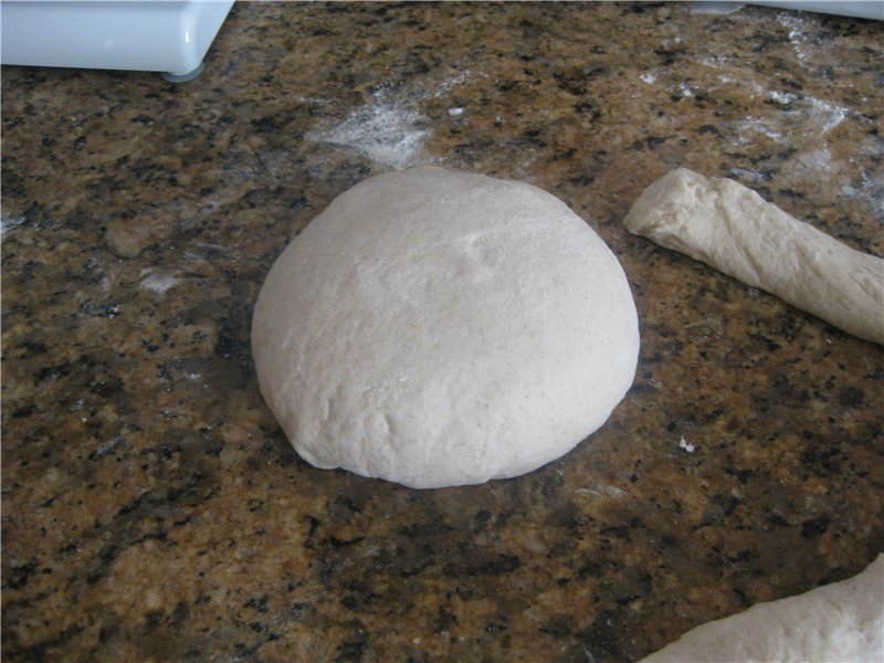 Bread with a bundle of Simili sisters
