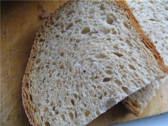 Bread with two leavens