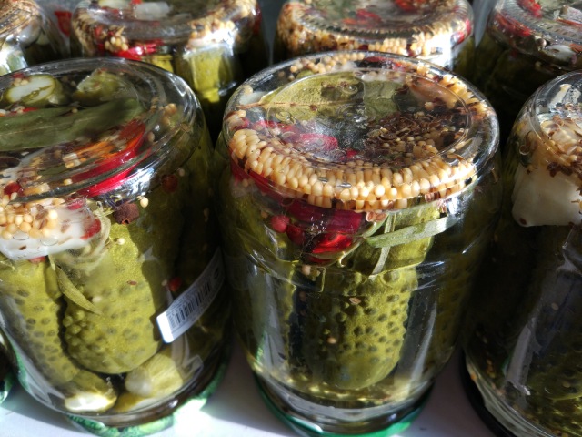 Crispy cucumbers in Bulgarian