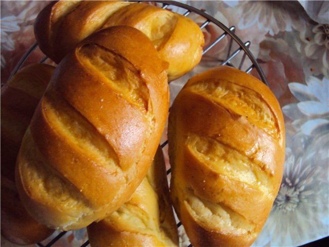Mini loafs with sour cream