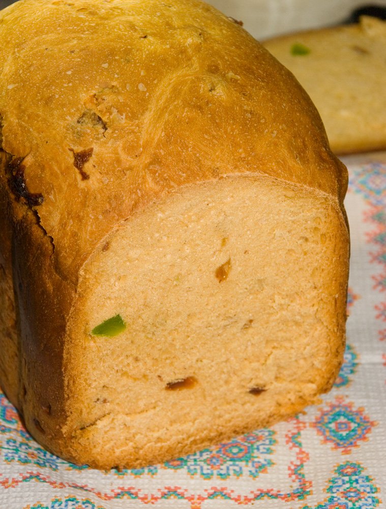 Monastieke cake, aangepast voor een broodmachine