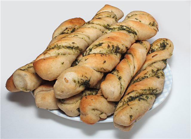 Bread sticks with pesto
