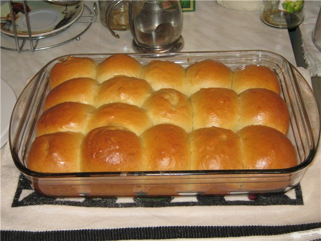 Chleb pszenny na białkach jaj (wypiekacz do chleba)