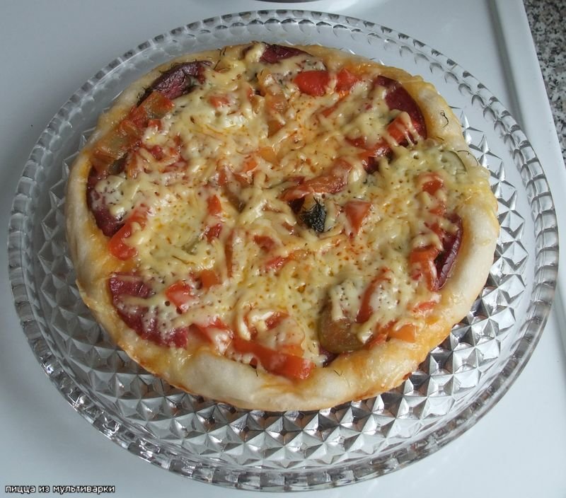 Pizza in a multicooker Panasonic SR-TMH18