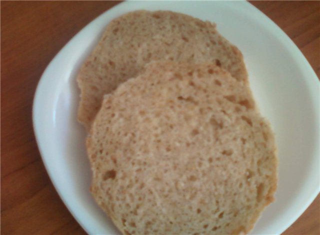 Pan de trigo multigrano con leche horneada fermentada y suero (horno)