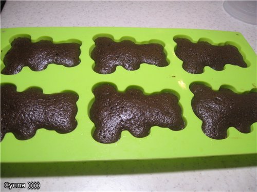 Barney Bears Cupcakes