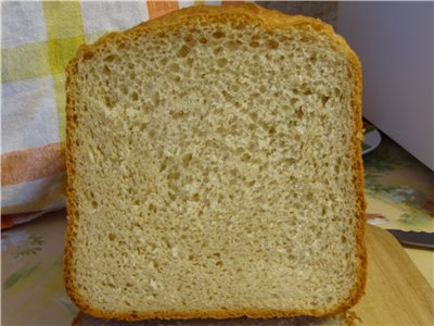 Pan de leche de trigo con harina de avena en una panificadora