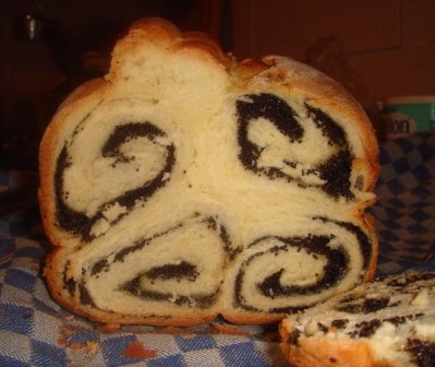 Wheat bread Poppy curl (bread maker)