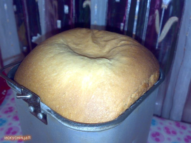 Curd loaf in a bread maker