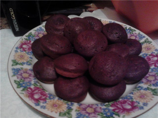 Chocolate cupcakes (Maida Heatter)