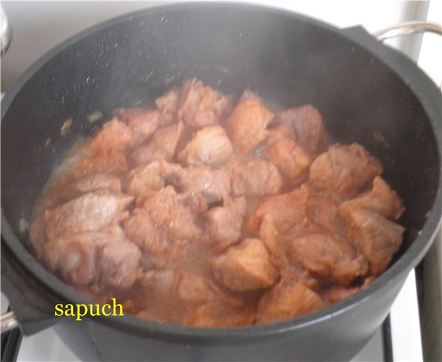 Karamellizált sertéshús (Saute de porc au caramel)