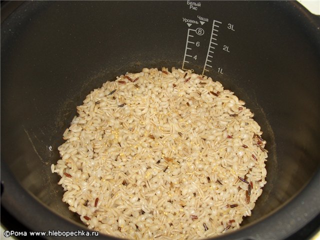 Kaše z rýžového ječmene a rýže (kukačka 1054)