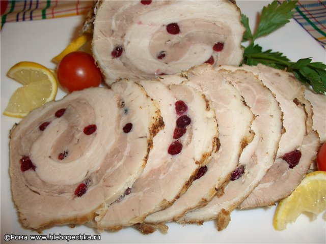 Wine-marinated pork belly roll (Cuckoo 1054)