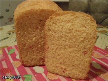 Wheat bread with cheese and chili (bread maker)