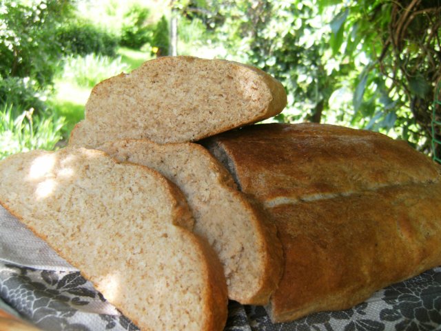 לחם חיטה פשוט מאוד