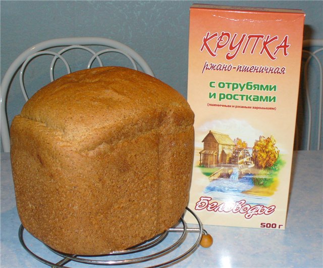 Bread with rye-wheat grits