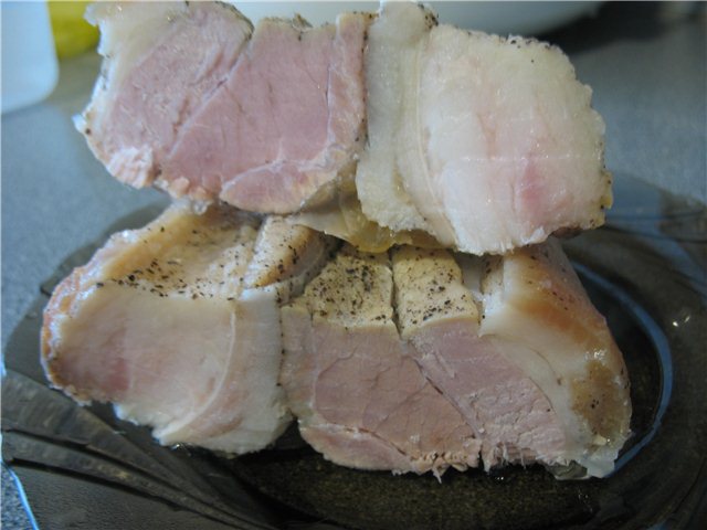 لحم الصدر المخبوز بالملح في مقلاة هوائية