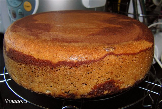 كعكة زيبرا في طباخ متعدد باناسونيك