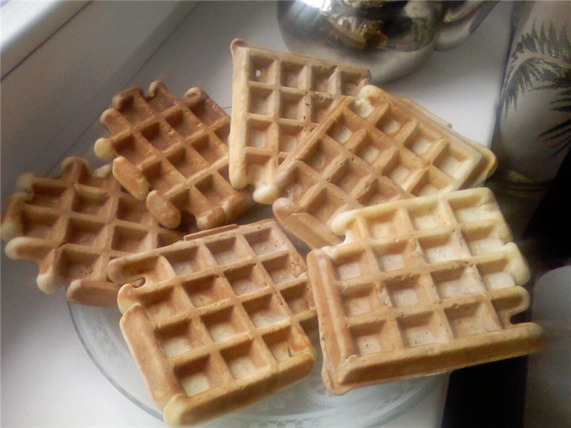Waffles based on homemade biscuits
